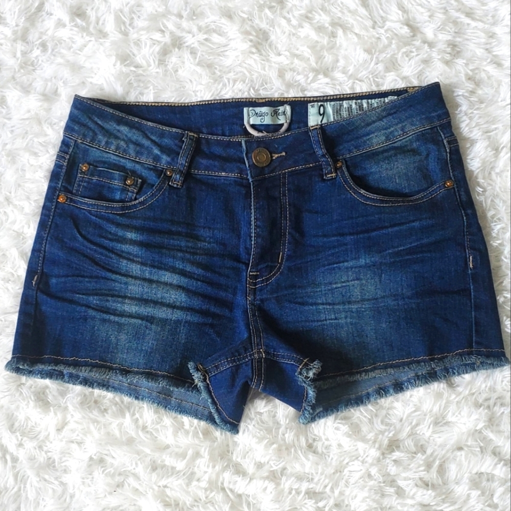 Indigo Rein Jean Shorts, Size 9
